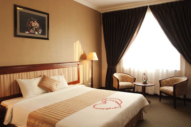 Aloha Halong Hotel Hạ Long Ngoại thất bức ảnh