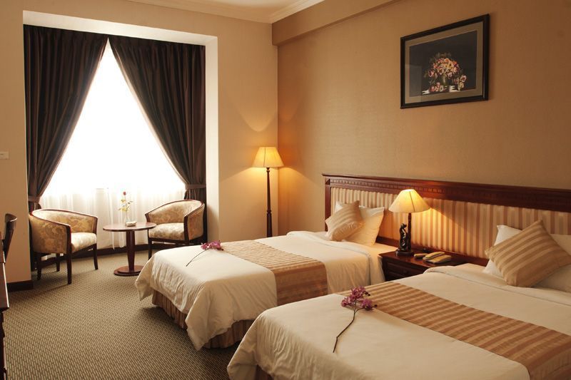 Aloha Halong Hotel Hạ Long Ngoại thất bức ảnh